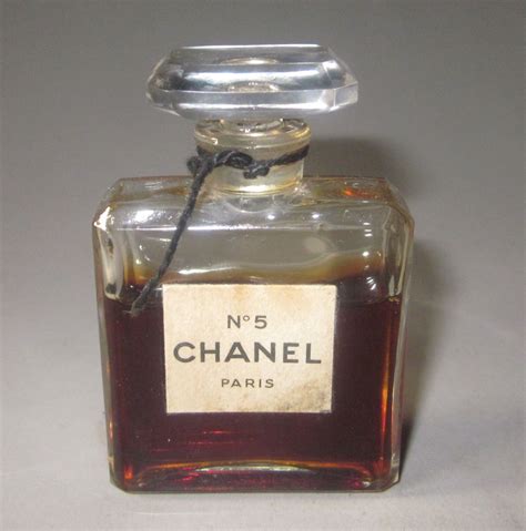 chanel vintage perfume|chanel no 5 old bottles.